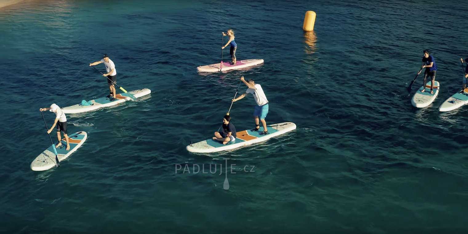 AKCE - léto s paddleboardy MOAI