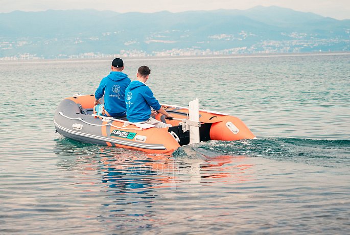 Lodní elektrický motor REMIGO ONE 1000W přívěsný s baterií