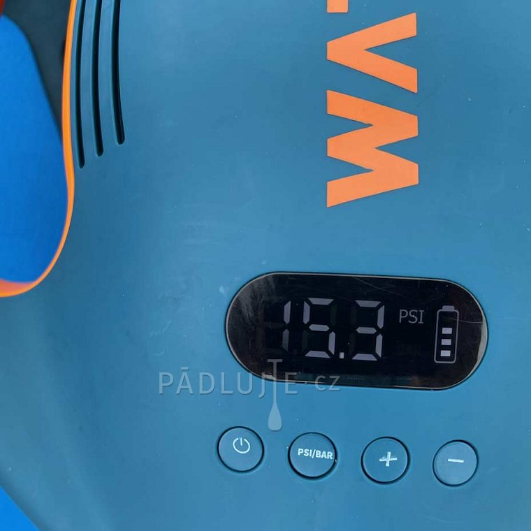 Elektrická pumpa WATTSUP Swift s baterií do 20PSI pro paddleboardy